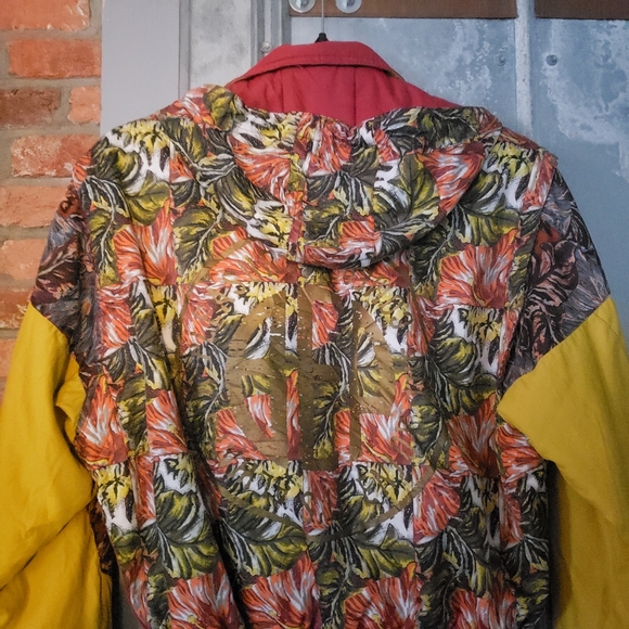 [SOLD] RARE VTG Be!Pop Ski Jacket - Picture 6 of 6